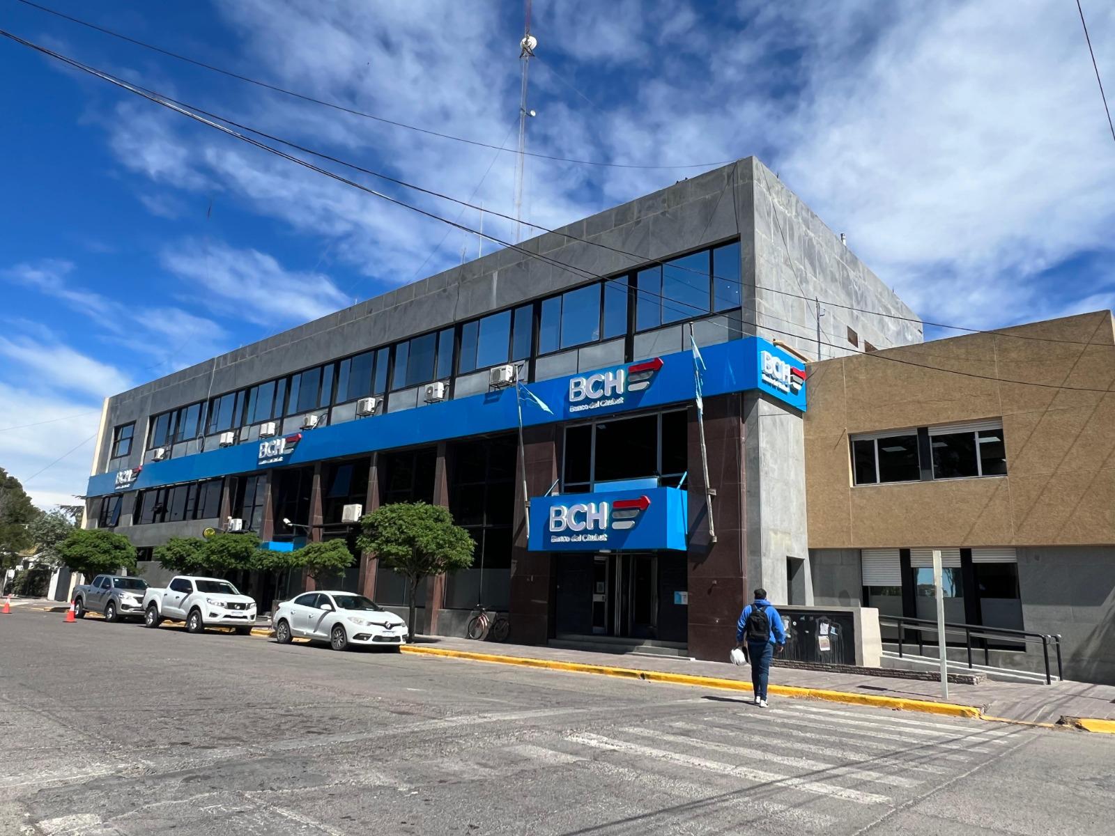 El Edificio Histórico De Banco Del Chubut Actualiza Su Fachada Con La