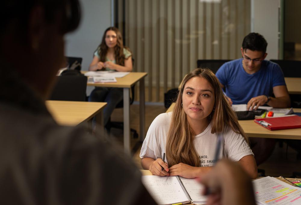 Becas 2021 UdeSA