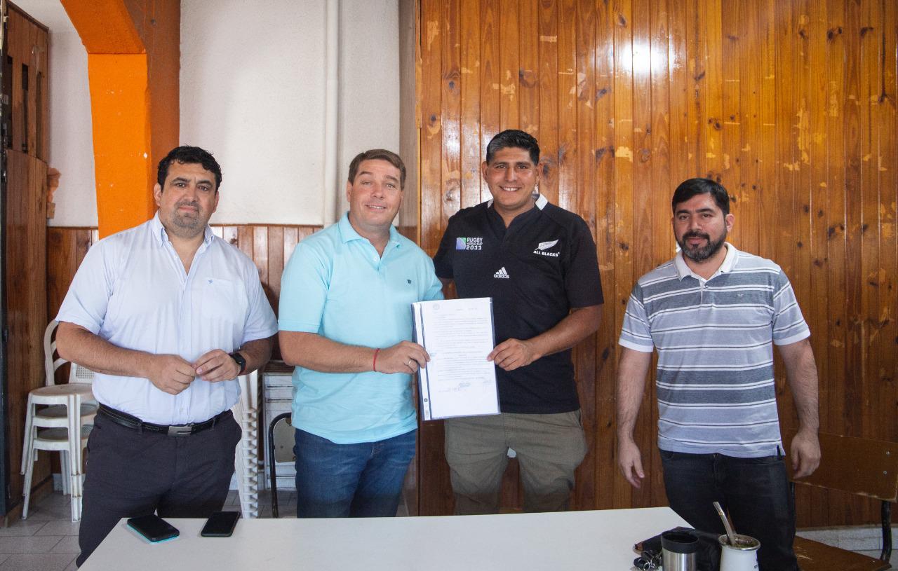 Biss realizó entrega resolución a Nicolás Funes, junro a Miguel Larrauri y Martín Chavero