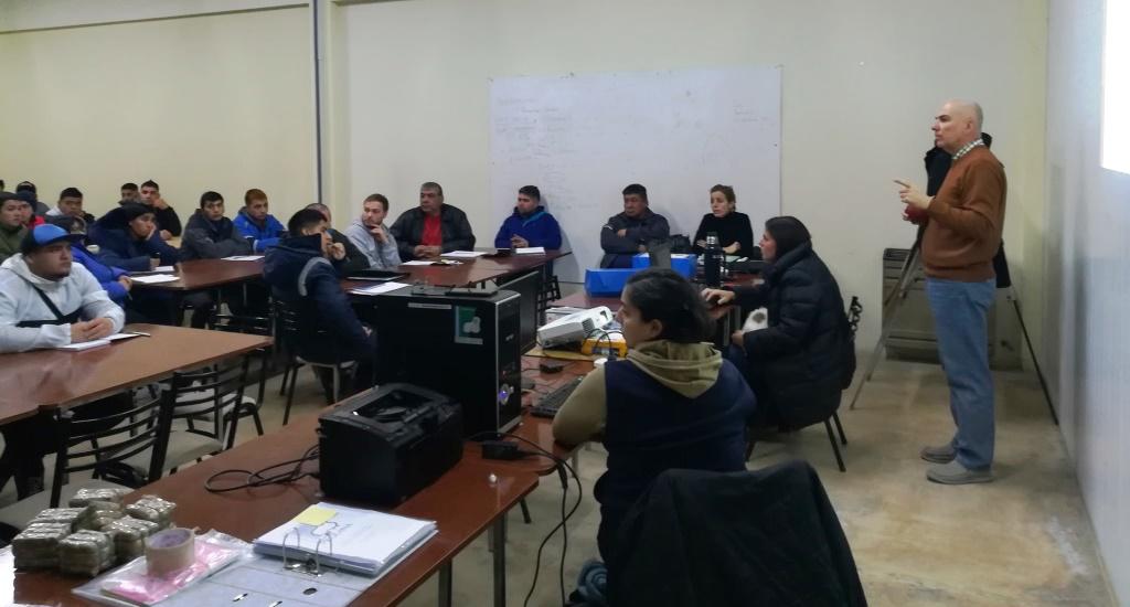 Formación de Acondicionadores de Lanas en Trelew (1)