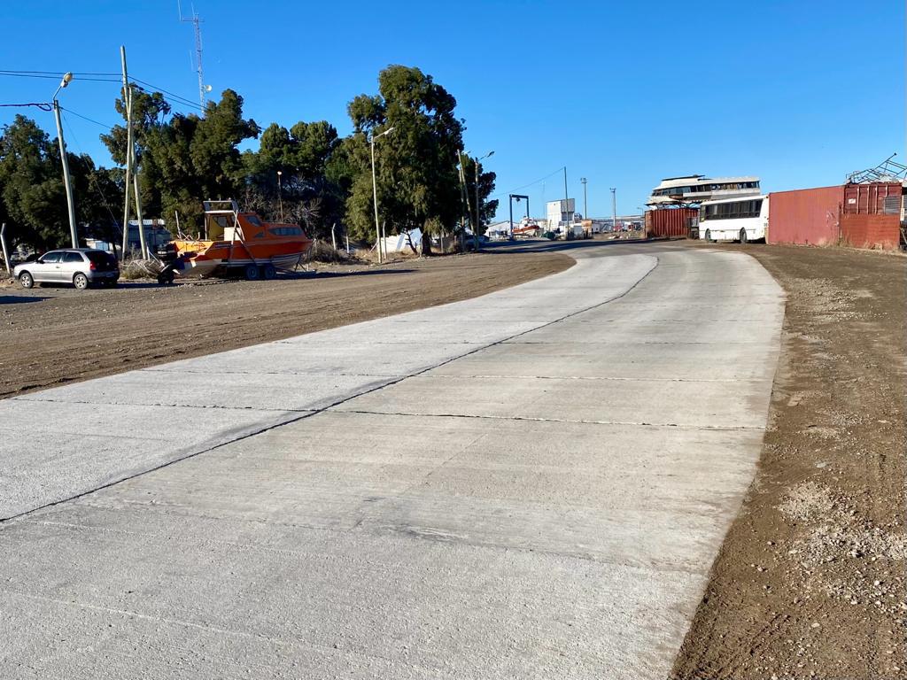 Finalizó la obra de reparación de la cinta asfáltica de la curva del Puerto