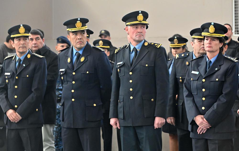 ACTO ASUNCIONES PLANA POLICÍA (4)