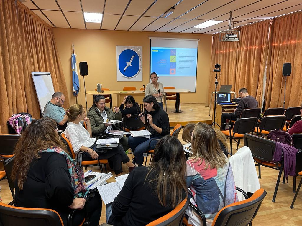 Los científicos van a la escuela (1)