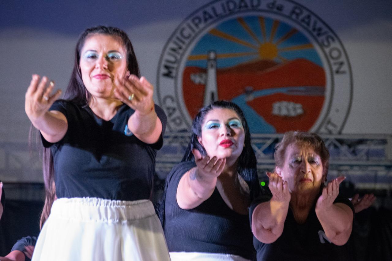 Artistas que formaron parte del Festival Bandera y Solidaridad (2)
