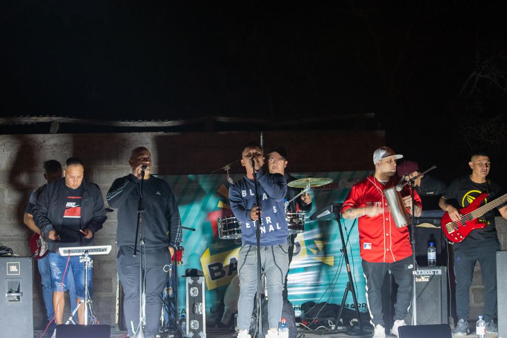 Cierre musical en La Muni en tu Barrio - La Retro Band