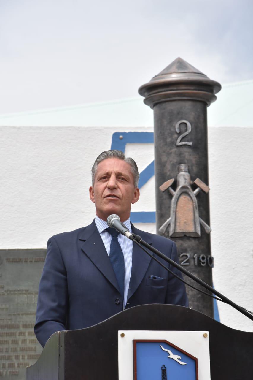 ACTO DIA DEL PETROLEO (5)