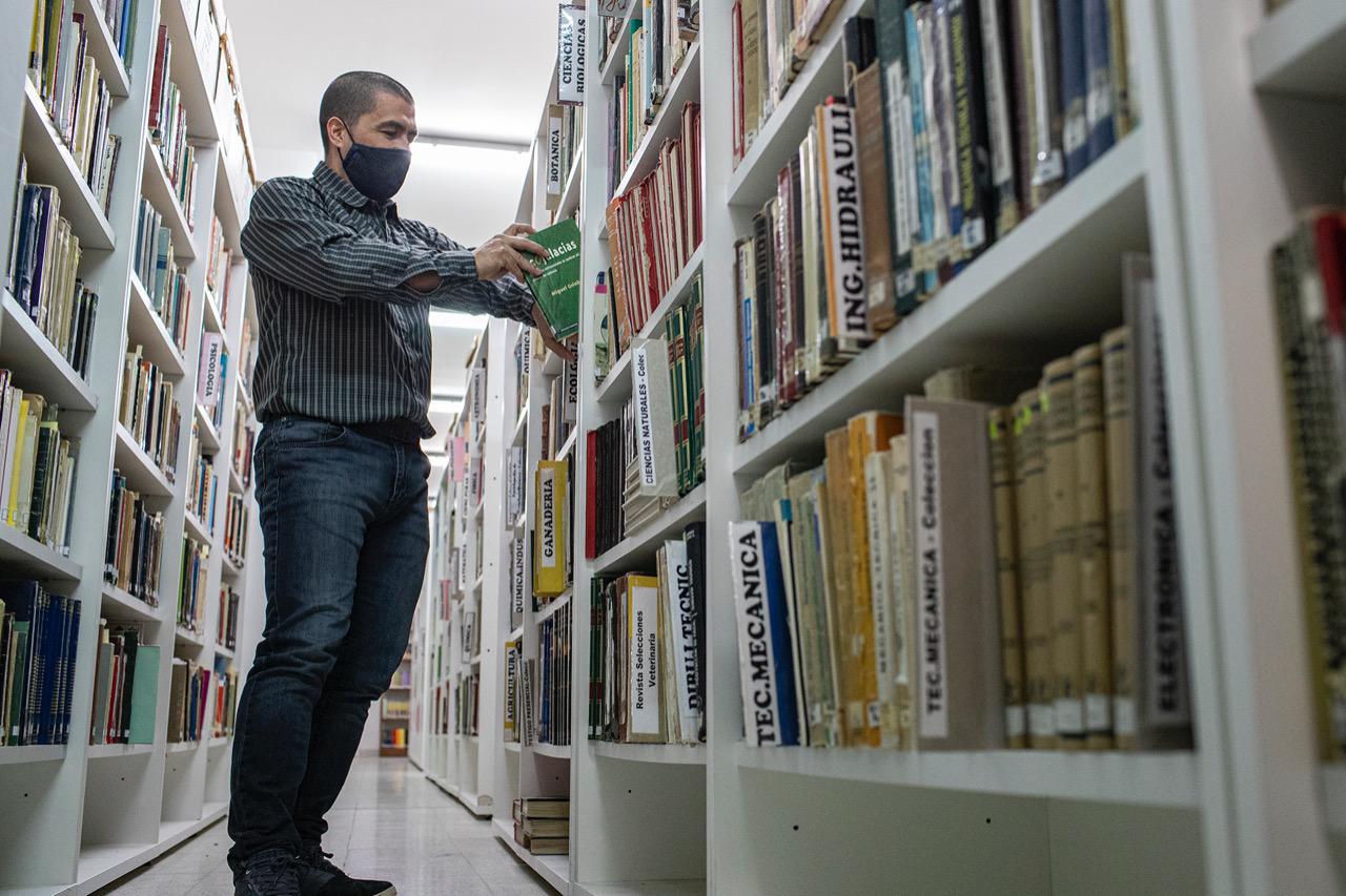 BIBLIOTECA