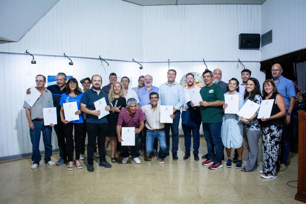 Productores recibieron la entrega de tierras para integrar el polo de desarrollo agrícola local