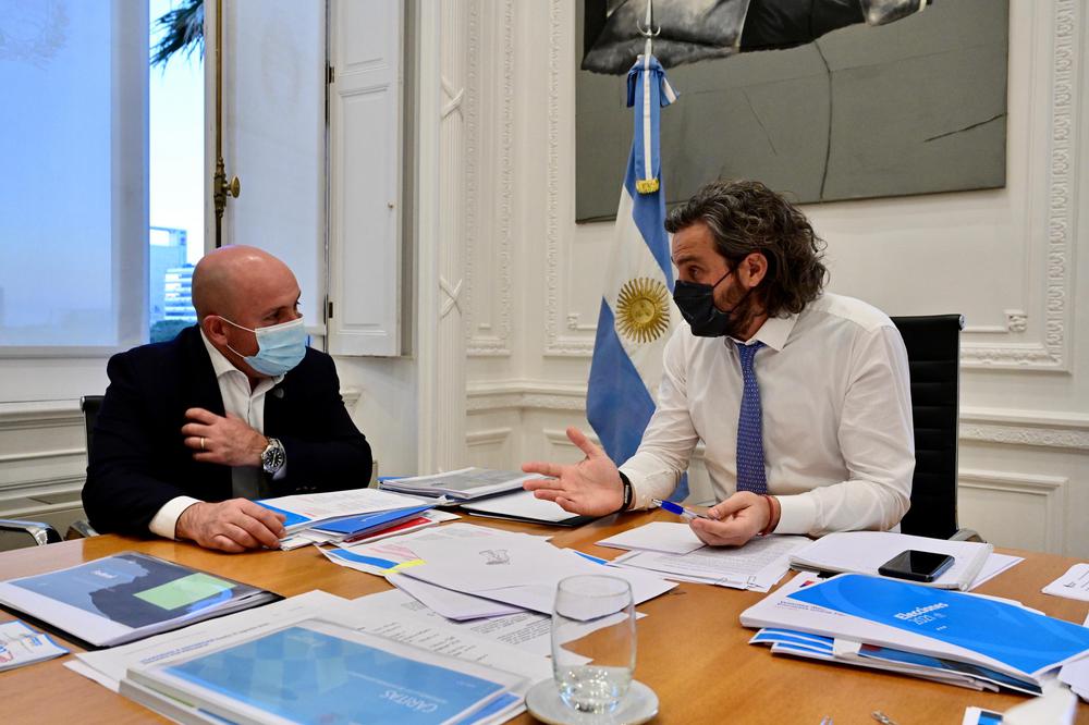 Sastre con Cafiero