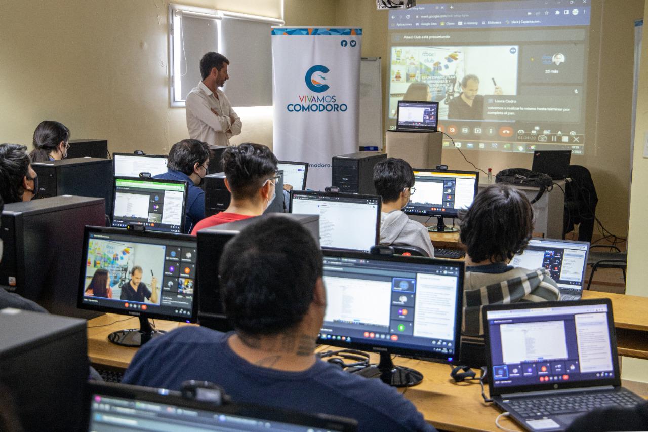 Formación en robótica educativa