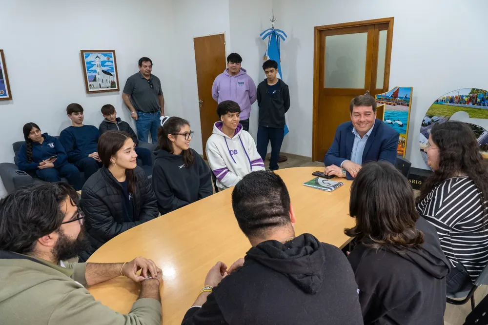 1- MOVIMIENTO JOVENES SALESIANOS
