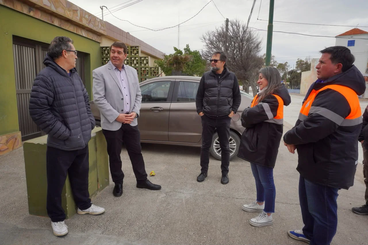 BISS Y VECINO DE LA CALLE RIVADAVIA