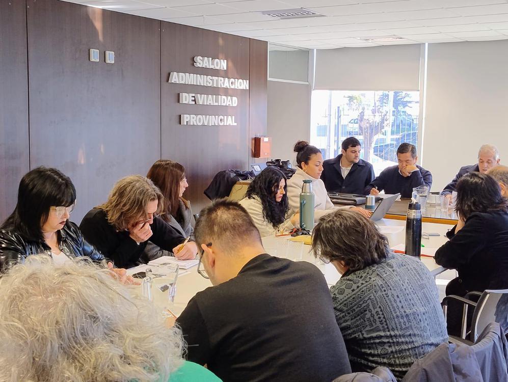 Paritaria jueves (2)