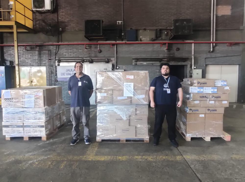 Cancillería cascos blancos2