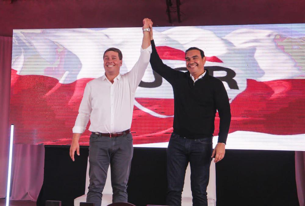 Biss con el gobernador Gustavo Valdés