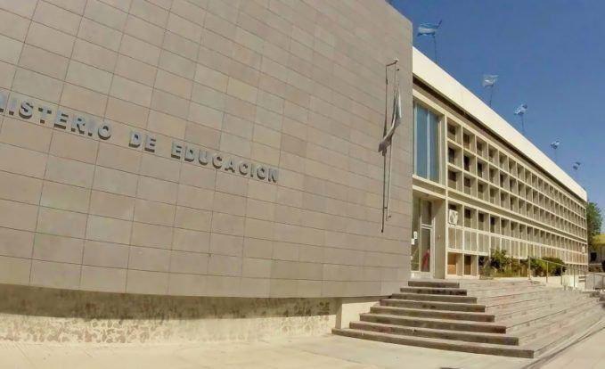 Ministerio de Educacion Chubut