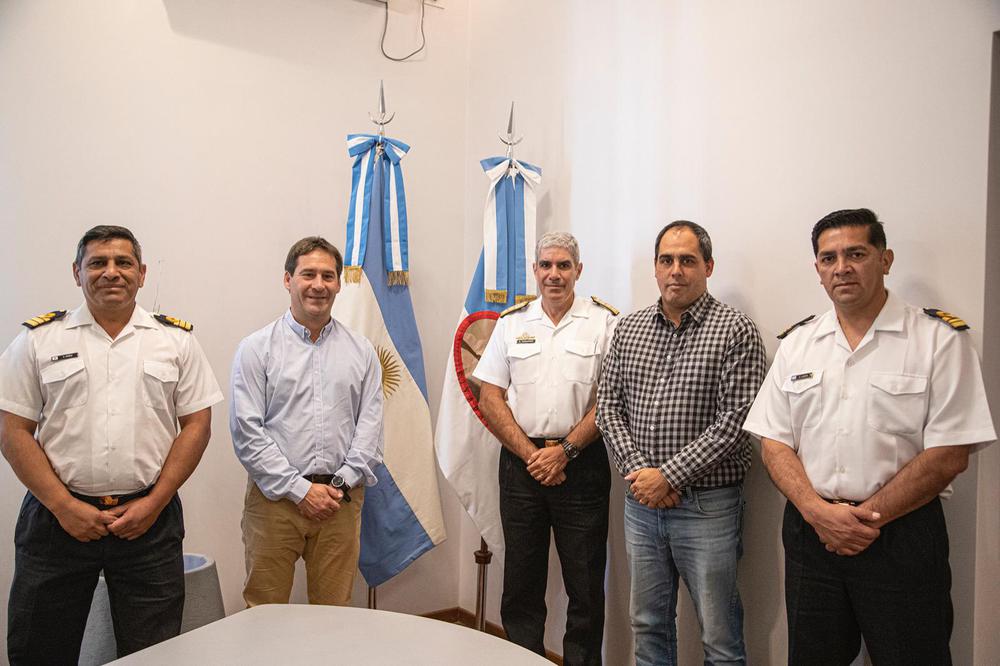 Reunión con Armada