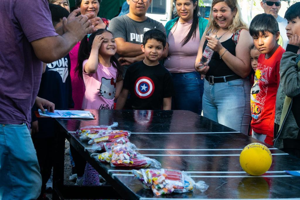 Juegos en la celebración por el Día de la Familia (2)