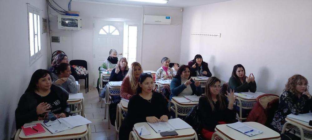Foto 2 - Curso Lengua de Señas
