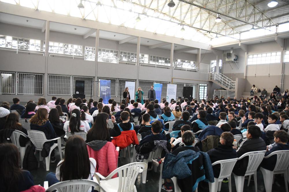 Grooming Arg Escuelas de Rawson (2)