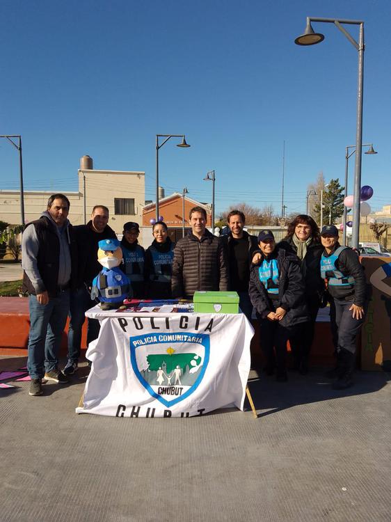 Policía Comunitaria (2)