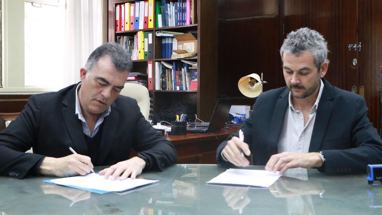 El Gobierno del Chubut y la Universidad de Buenos Aires firmaron un convenio de cooperación (1)