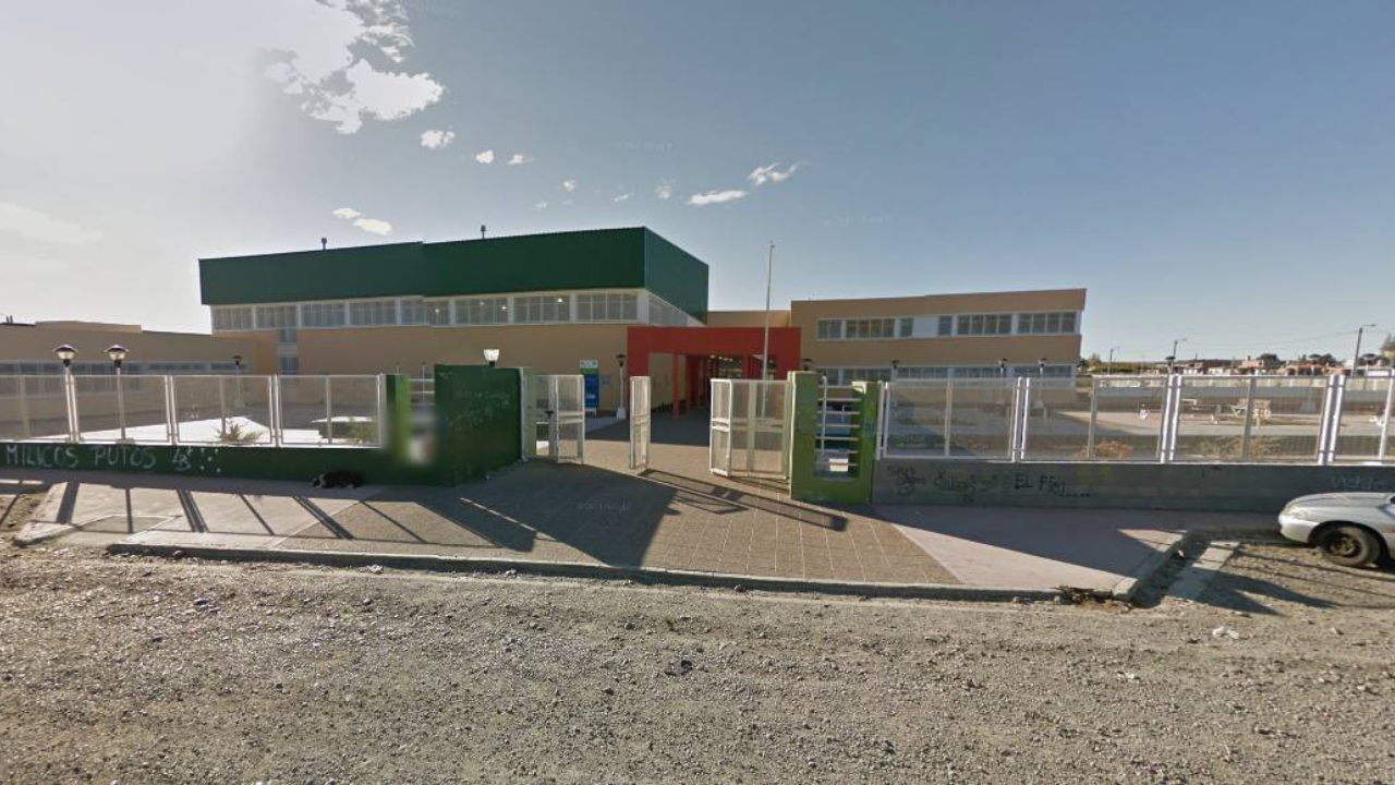 ESCUELA 707
