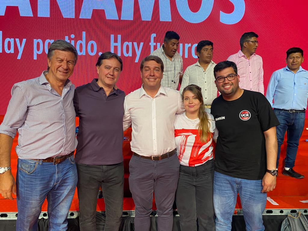 Menna, Juncos, Biss, Jazmín Biss y Juan Flores (1)