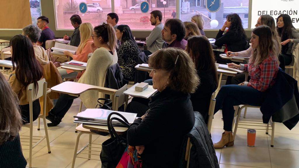 Más de 50 profesionales de áreas legales del Estado se capacitarán sobre contrataciones públicas (ARCHIVO)