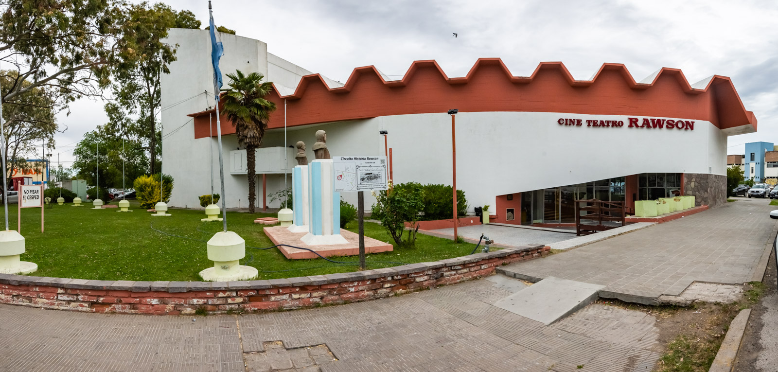 002 - Centro Cultural Jose Hernandez