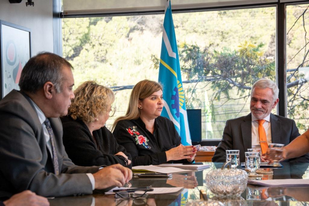 GOBIERNO Y STJ (4)