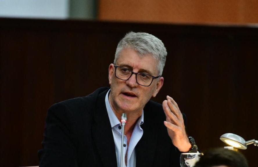 Carlos Eliceche
