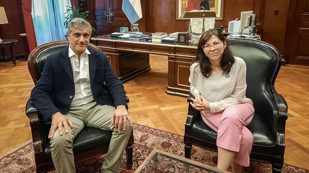 3770cfd4-f4c9-457a-8249-2a1c9fb2f6f7