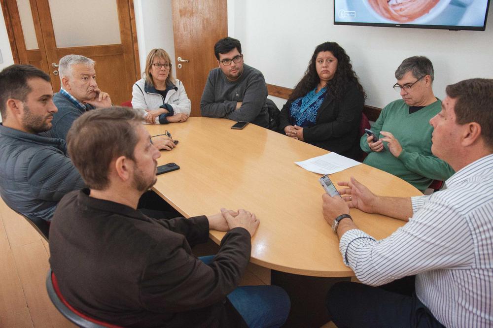 Biss se reunió con el presidente de la Cámara de Comercio por la situación comercial