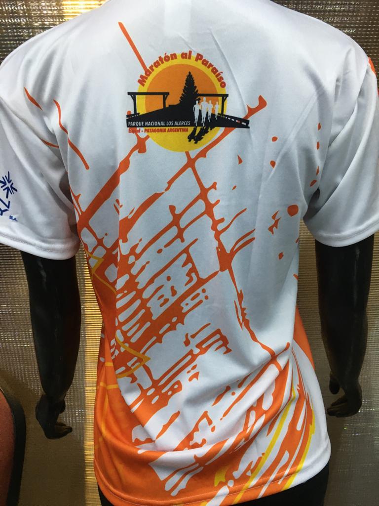 Llegó la camiseta de la XX Medio Maraton al Paraiso 2021 (1)