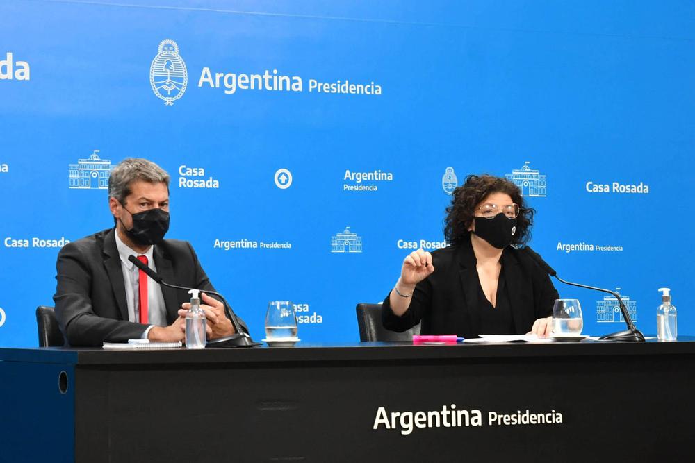 26-10-2021_la_ministra_de_salud_carla