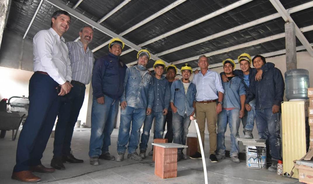 ARCIONI RECORRIDA HOSPITAL RURAL LAS PLUMAS (1)