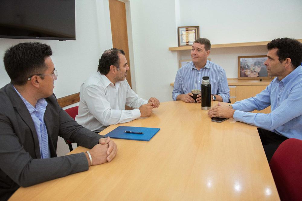 Biss recibió a representantes de la Asociación Bancaria