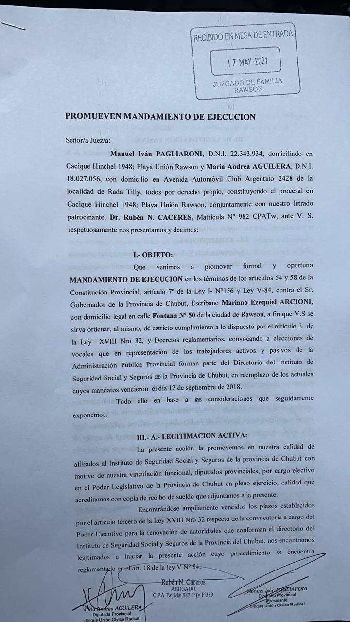 Mandamiento de ejecución ISSyS